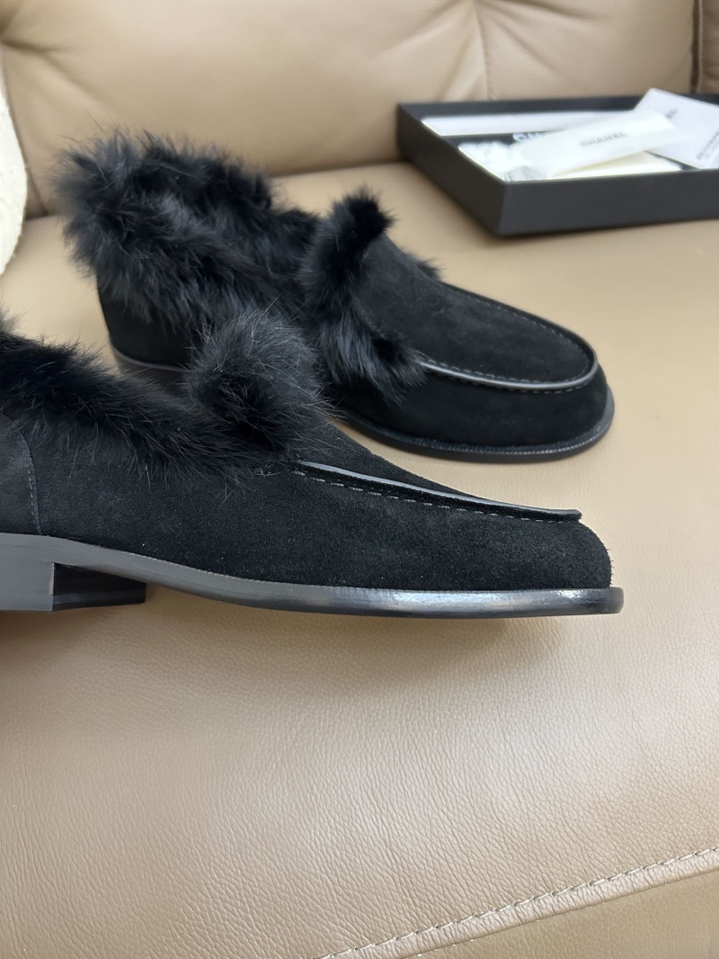 Ch**el loafers